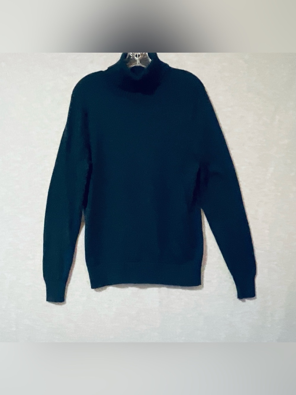 Goodiellow Co. Men's Navy blue Turtleneck Sweater Sz S